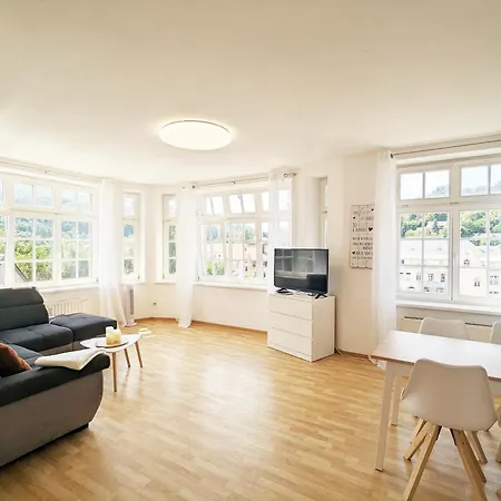 Hw3 - Urlaubsmagie - Helle, Grosse Wohnung Mit Pool Sebnitz Exterior foto