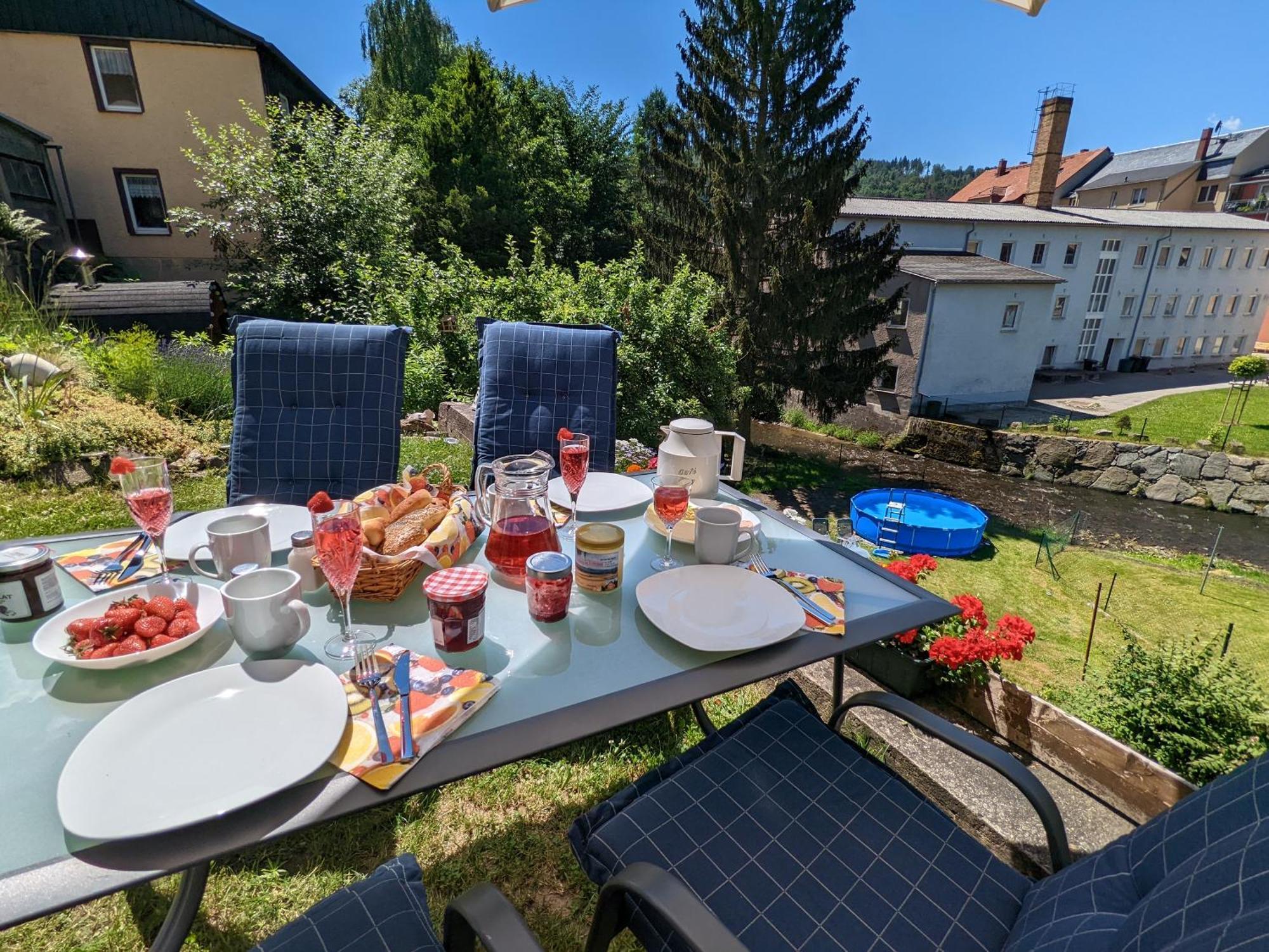 Hw3 - Urlaubsmagie - Helle, Grosse Mit Pool Apartment *